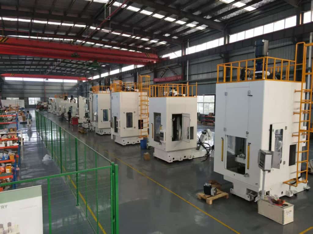 officina di produzione di macchine brocciatrici